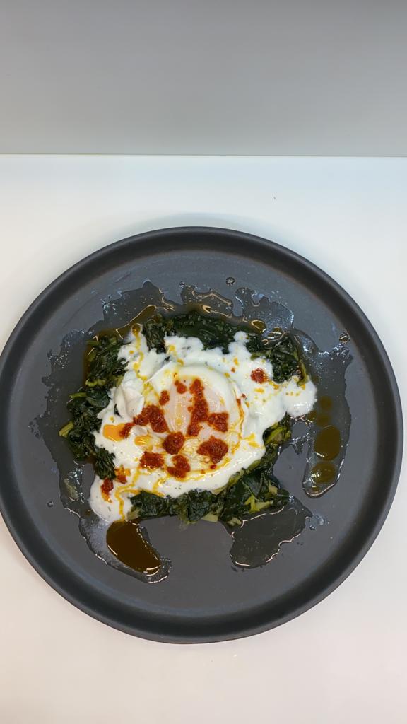 Ispanak Yatağında Çılbır